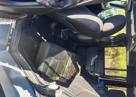 2015 Jeep Wrangler Unlimited Sport из США, поврежденный, VIN 1C4BJWDG7FL503502